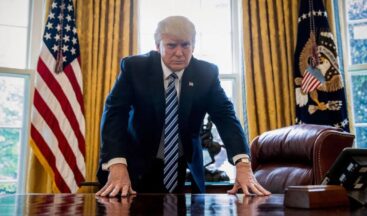 Donald Trump hükümeti uzayda mahsur kalan astronotları dünyaya döndürecek