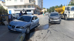 Hafif ticari araç ile otomobil çarpıştı: 1 yaralı