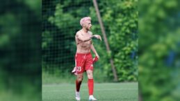 Kubilay Aka, Pembe Saçlarından Sonra Yine Tarzını Değiştirdi!