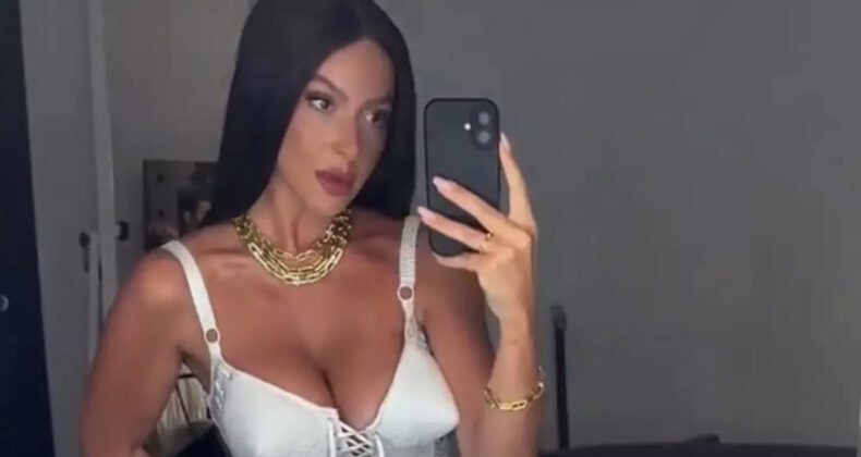 Kulis paylaşımı olay oldu! Siyah saçlı Hadise