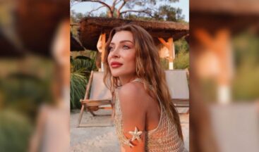 Mahalle Yanarken Influencer Fotoğraf Çekilirmiş!