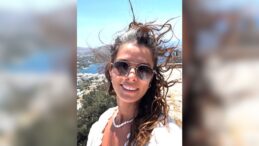 Özge Özpirinçci ve Burak Yamantürk Tatiline Çeşme’de Devam Ediyor