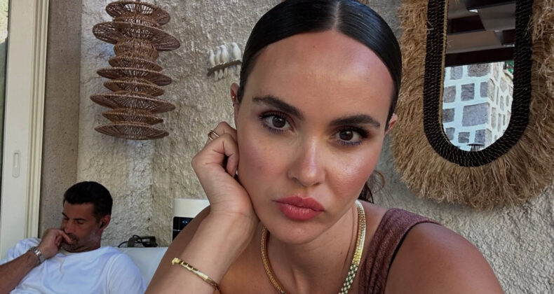 Volkan Demirel’in eşi Zeynep, küçüklük fotoğrafını yayınladı: ‘Babasına benziyor diyeni engellerim’